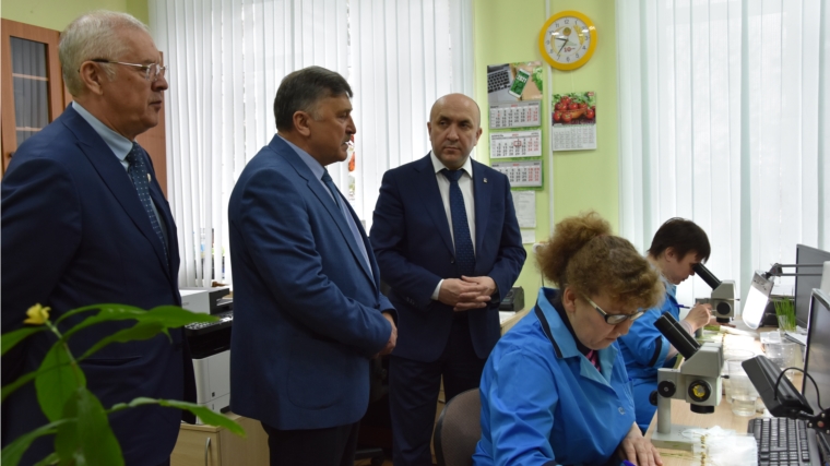Министр Сергей Артамонов ознакомился с деятельностью филиала